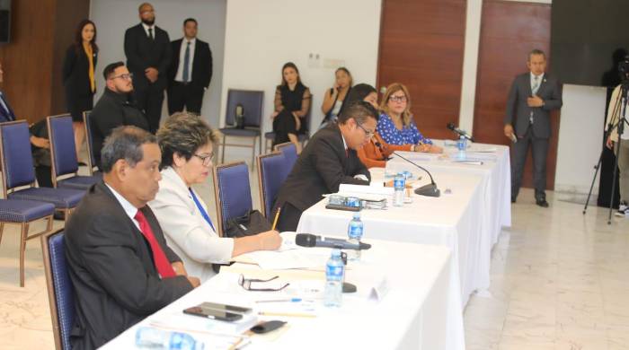 La cancelación se solicitó por la presunta violación de la Ley No. 31 de 2006. La cancelación se solicitó por la presunta violación de la Ley No. 31 de 2006.