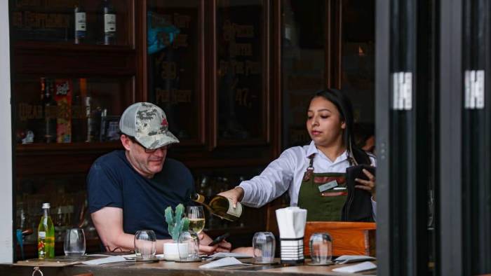 Los restaurantes formaron parte de las actividades que reflejaron incremento en sus precios, hasta abril. Los restaurantes formaron parte de las actividades que reflejaron incremento en sus precios, hasta abril.