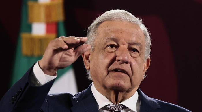 El presidente de México, Andrés Manuel López Obrador, habla durante la rueda de prensa matutina en el Palacio Nacional, este lunes, en Ciudad de México. El presidente de México, Andrés Manuel López Obrador, habla durante la rueda de prensa matutina en el Palacio Nacional, este lunes, en Ciudad de México.