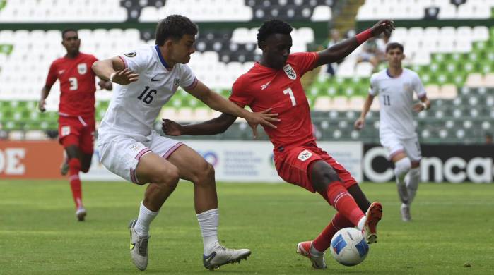 El futbolista panameño Kairo Walters durante el partido contra Estados Unidos. El futbolista panameño Kairo Walters durante el partido contra Estados Unidos.