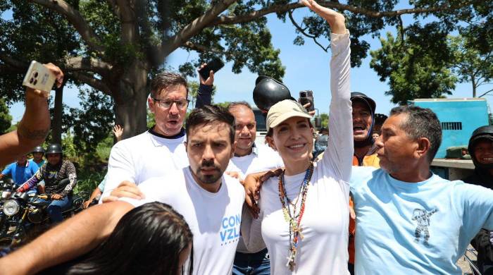 ‘Hicimos juntos una campaña admirable por toda Venezuela; nos encontramos en caseríos, pueblos y ciudades’, dijo Machado. ‘Hicimos juntos una campaña admirable por toda Venezuela; nos encontramos en caseríos, pueblos y ciudades’, dijo Machado.