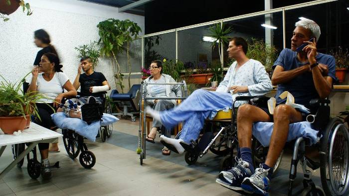 Las personas con discapacidad (PCD) tienen derecho a descuentos en diversas actividades económicas y cuyo cumplimiento está establecido en la Ley 134 del 31 de diciembre de 2013. Las personas con discapacidad (PCD) tienen derecho a descuentos en diversas actividades económicas y cuyo cumplimiento está establecido en la Ley 134 del 31 de diciembre de 2013.