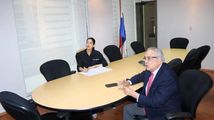 Secretario general de Energía, Juan Manuel Urriola. Secretario general de Energía, Juan Manuel Urriola.