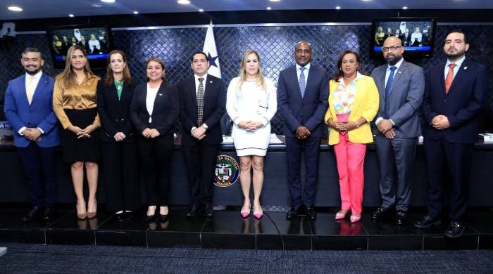 Credenciales avanza con ratificación de funcionarios nominados por Mulino Credenciales avanza con ratificación de funcionarios nominados por Mulino