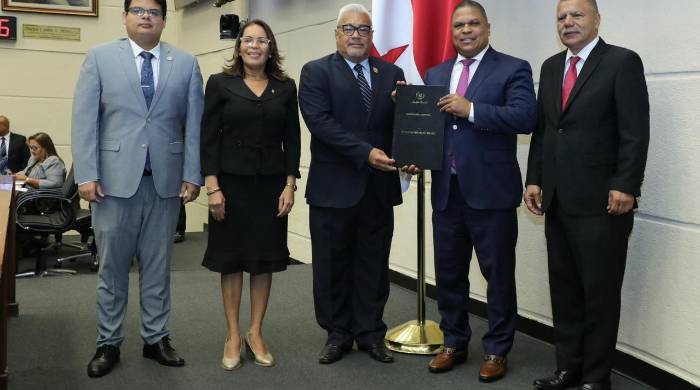 El proyecto requiere de su sanción por parte del Órgano Ejecutivo para convertirse en ley de la República. El proyecto requiere de su sanción por parte del Órgano Ejecutivo para convertirse en ley de la República.