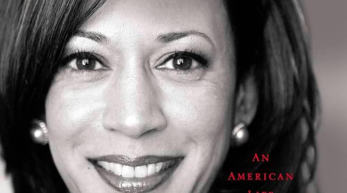 Portada de “Kamala´s Way. Portada de “Kamala´s Way.