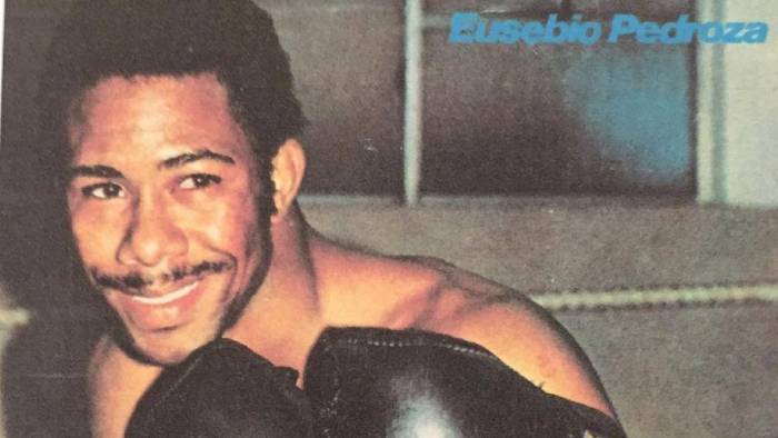 “Fue el mejor campeón mundial que tuvo Panamá; (y) por algo llegó a realizar veinte defensas”, indicó el comentarista, Luis Castañedas. “Fue el mejor campeón mundial que tuvo Panamá; (y) por algo llegó a realizar veinte defensas”, indicó el comentarista, Luis Castañedas.