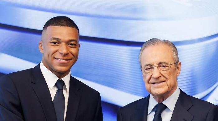 Florentino Pérez apuesta por el francés como la carta en la búsqueda de todos los títulos, incluido el Mundial de Clubes del próximo año. Florentino Pérez apuesta por el francés como la carta en la búsqueda de todos los títulos, incluido el Mundial de Clubes del próximo año.