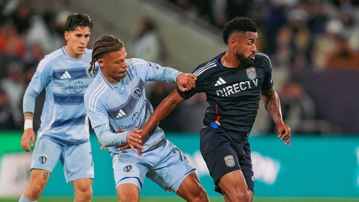 El futbolista panameño, Aníbal Godoy (der.) durante un partido con el San Diego FC. El futbolista panameño, Aníbal Godoy (der.) durante un partido con el San Diego FC.