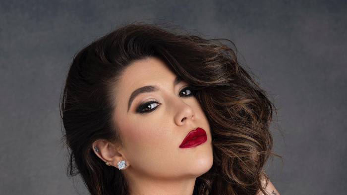 Laura Gabriela Ruiz, cantante. Laura Gabriela Ruiz, cantante.