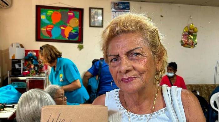 La primera actividad fue el año pasado. La primera actividad fue el año pasado.