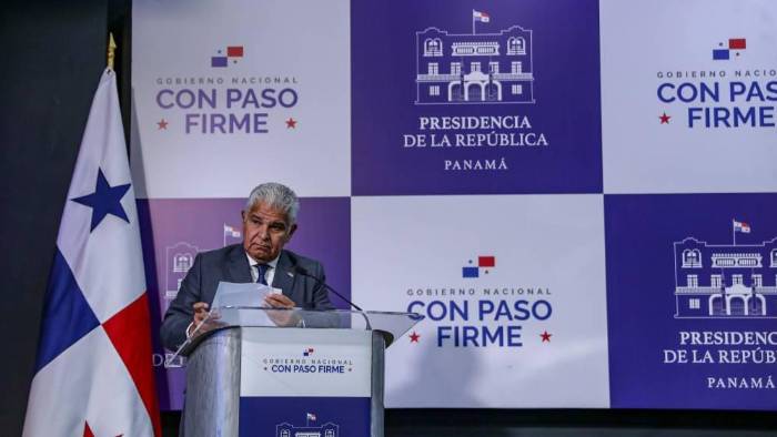 En ese documento, Mulino cuestionó desde el título del proyecto hasta 5 de sus artículos. En ese documento, Mulino cuestionó desde el título del proyecto hasta 5 de sus artículos.