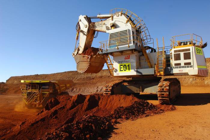 Foto de archivo tomada el 27 de junio de 2008, facilitada por la compañía BHP, que muestra los trabajos diarios en la mina de níquel de Ravensthorpe, al oeste de Australia. Foto de archivo tomada el 27 de junio de 2008, facilitada por la compañía BHP, que muestra los trabajos diarios en la mina de níquel de Ravensthorpe, al oeste de Australia.