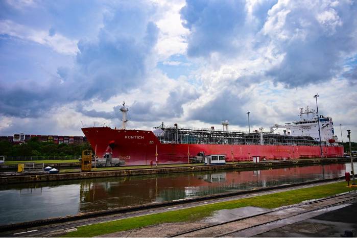 Uno de los elementos más relevantes en este análisis es la recuperación progresiva del Canal de Panamá, que en el primer semestre de 2025 promedió ingresos mensuales de $340 millones, superando el desempeño registrado en 2024. Uno de los elementos más relevantes en este análisis es la recuperación progresiva del Canal de Panamá, que en el primer semestre de 2025 promedió ingresos mensuales de $340 millones, superando el desempeño registrado en 2024.
