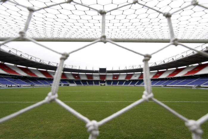 Fotografía de archivo del estadio Metropolitano Roberto Meléndez de Barranquilla, donde la selección de Colombia derrotó este martes por 2-1 a la de Argentina. Fotografía de archivo del estadio Metropolitano Roberto Meléndez de Barranquilla, donde la selección de Colombia derrotó este martes por 2-1 a la de Argentina.