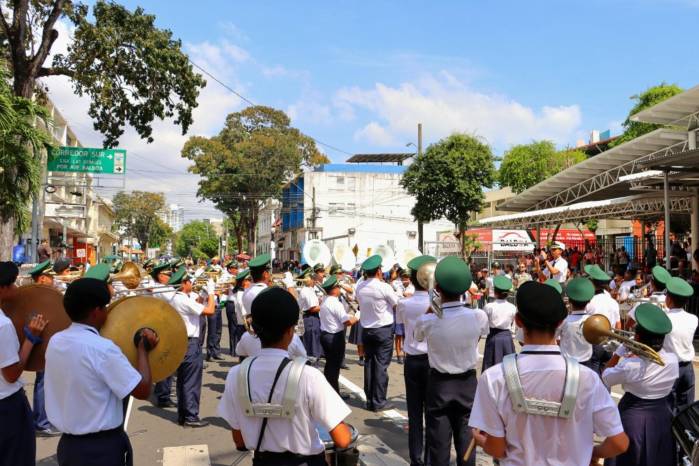 La Lotería Nacional de Panamá realiza el XXVII Encuentro de Bandas Estudiantiles. La Lotería Nacional de Panamá realiza el XXVII Encuentro de Bandas Estudiantiles.