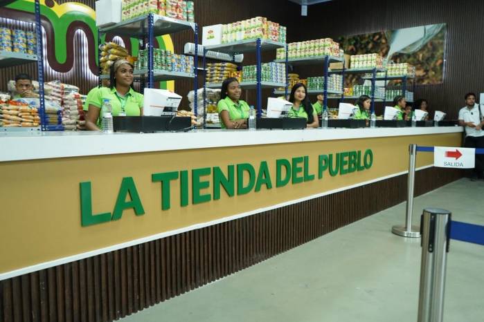 La nueva Tienda del Pueblo del IMA ubicada en Frigorífico Panamá, en San Antonio. La nueva Tienda del Pueblo del IMA ubicada en Frigorífico Panamá, en San Antonio.