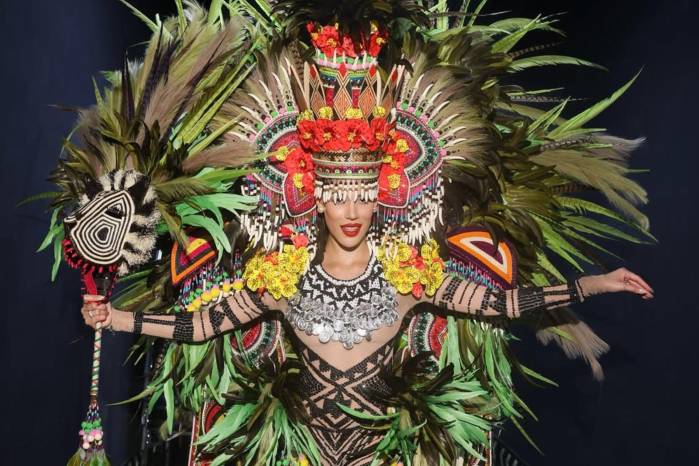 Miss Grand Panamá 2025 sorprende con su espectacular traje “Un susurro del Darién” inspirado en la selva panameña. Miss Grand Panamá 2025 sorprende con su espectacular traje “Un susurro del Darién” inspirado en la selva panameña.