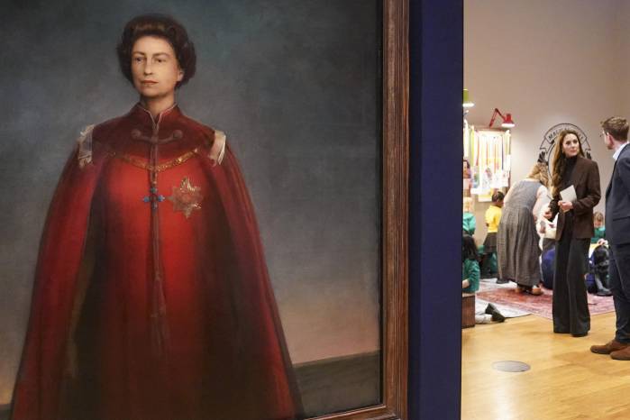 Retrato de la fallecida reina Isabel II de Gran Bretaña, pintado en 1969 por el artista italiano Pietro Annigoni. Retrato de la fallecida reina Isabel II de Gran Bretaña, pintado en 1969 por el artista italiano Pietro Annigoni.