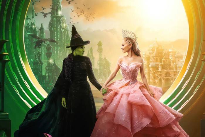 Elphaba y Glinda unen fuerzas para luchar, a su manera, contra la tiranía del mago de Oz. Elphaba y Glinda unen fuerzas para luchar, a su manera, contra la tiranía del mago de Oz.