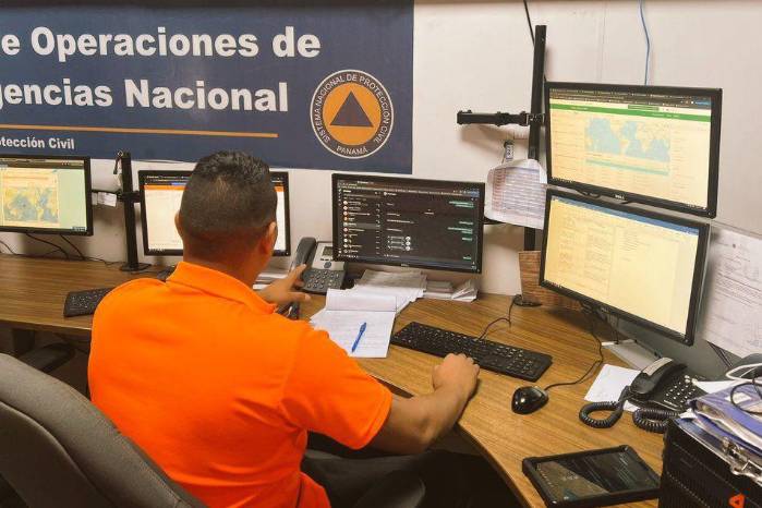 El Sinaproc reiteró el llamado a la población a mantenerse informada por medio de los canales oficiales. El Sinaproc reiteró el llamado a la población a mantenerse informada por medio de los canales oficiales.