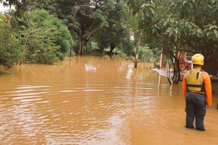 Montalvo declaró que, Panamá está recibiendo el impacto final que ‘para nosotros es sumamente fuerte’. Montalvo declaró que, Panamá está recibiendo el impacto final que ‘para nosotros es sumamente fuerte’.