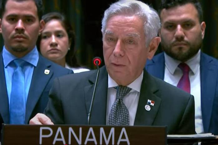 El embajador de Panamá ante la ONU, Eloy Alfaro de Alba, durante su declaración en la reunión de emergencia del Consejo de Seguridad. El embajador de Panamá ante la ONU, Eloy Alfaro de Alba, durante su declaración en la reunión de emergencia del Consejo de Seguridad.