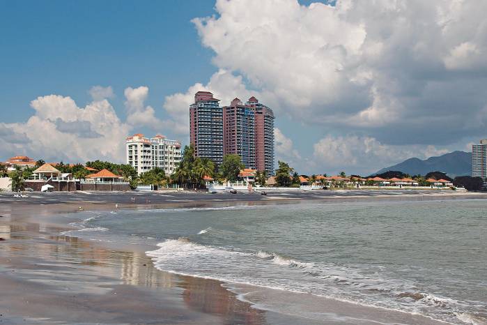 Balneario de Coronado en el distrito de San Carlos, provincia de Panamá Oeste. Balneario de Coronado en el distrito de San Carlos, provincia de Panamá Oeste.