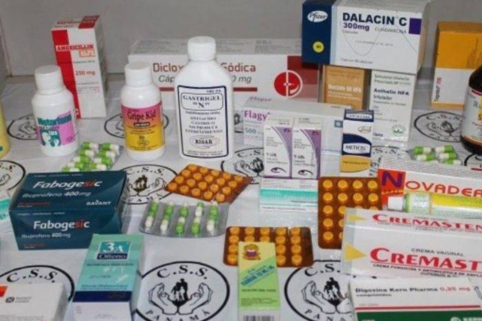 Compras fragmentadas: el costo de las licitaciones menores de medicamentos Compras fragmentadas: el costo de las licitaciones menores de medicamentos