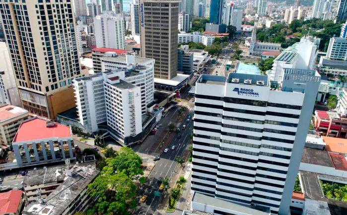 El sector bancario es un motor económico de Panamá. El sector bancario es un motor económico de Panamá.