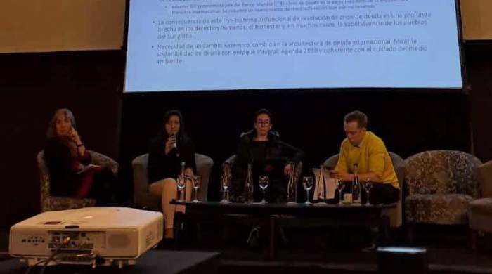 Daniela Berdeja de la Red Latinoamericana por Justicia Económica y Social (Latindadd), es la segunda de izquierda a derecha Daniela Berdeja de la Red Latinoamericana por Justicia Económica y Social (Latindadd), es la segunda de izquierda a derecha