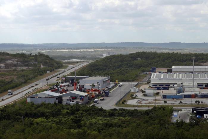 Sede de empresas en la zona especial del puerto del Mariel. Sede de empresas en la zona especial del puerto del Mariel.