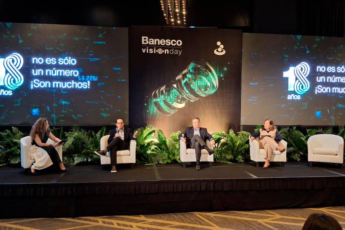 Carlos Alberto Escotet y Alfonso Prieto presentan los avances del plan: crecimiento orgánico, número uno en hipotecas y foco en eficiencia, riesgo y atención. Carlos Alberto Escotet y Alfonso Prieto presentan los avances del plan: crecimiento orgánico, número uno en hipotecas y foco en eficiencia, riesgo y atención.