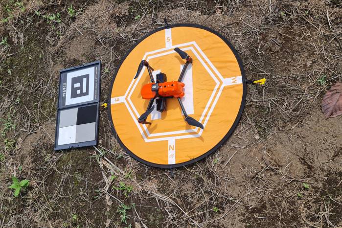 Dron Autel Evo II Pro con cámara multiespectral Mapir para recolectar datos en monocultivos. Dron Autel Evo II Pro con cámara multiespectral Mapir para recolectar datos en monocultivos.