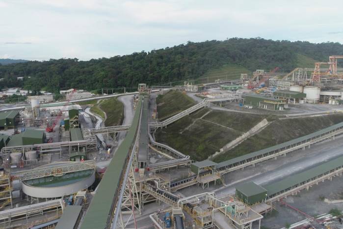 Cobre Panamá mantiene almacenadas 120.000 toneladas de cobre concentrado. Cobre Panamá mantiene almacenadas 120.000 toneladas de cobre concentrado.