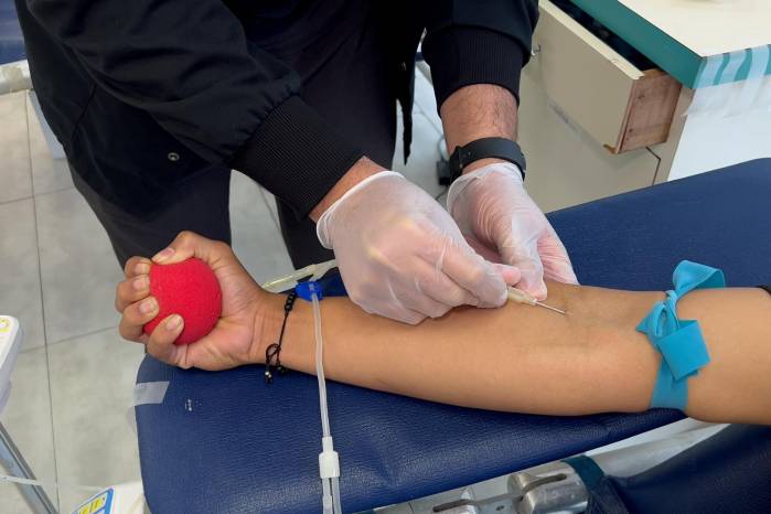 Panamá solo llega al 8,37% de donantes voluntarios, según estadísticas del banco de sangre de la Caja de Seguro Social. Panamá solo llega al 8,37% de donantes voluntarios, según estadísticas del banco de sangre de la Caja de Seguro Social.