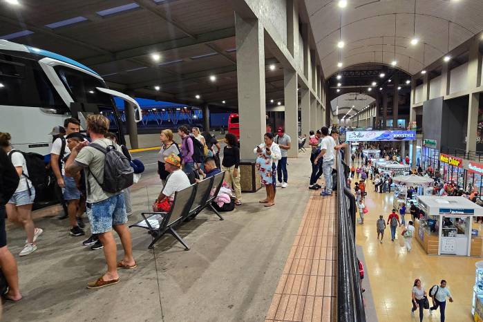 Terminal de buses de Albrook. Terminal de buses de Albrook.