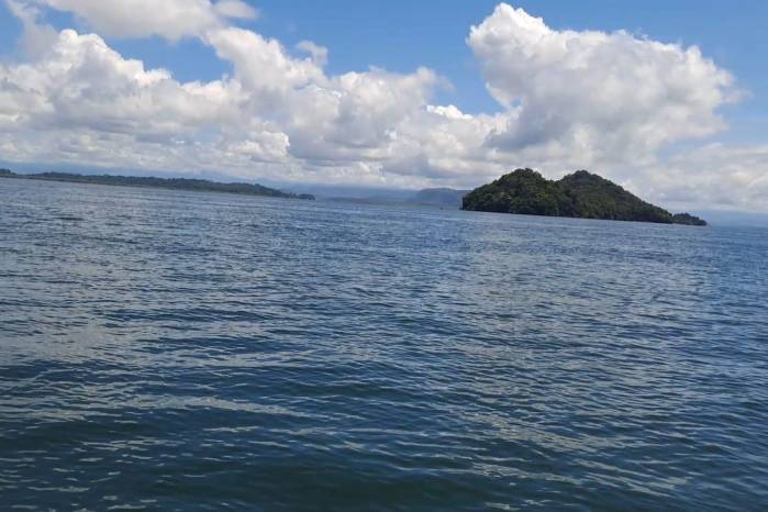 Tránsito por buena parte del Canal, que es la zona que los barcos usarán para llegar a Puerto Barú. Tránsito por buena parte del Canal, que es la zona que los barcos usarán para llegar a Puerto Barú.