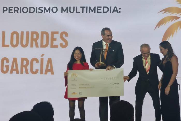 Periodismo ambiental panameño es premiado en el 80 aniversario del Sindicato de Industriales. Periodismo ambiental panameño es premiado en el 80 aniversario del Sindicato de Industriales.