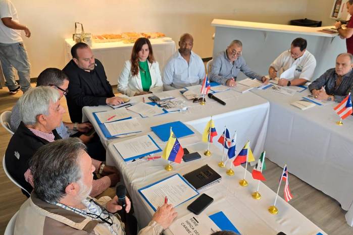 La reunión de medio año de la CHC se llevó a cabo en San Juan, Puerto Rico. La reunión de medio año de la CHC se llevó a cabo en San Juan, Puerto Rico.