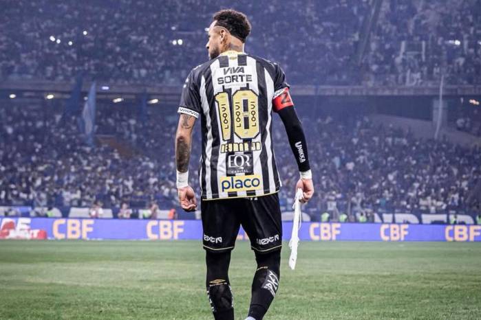 Neymar se perderá el clásico de la liga brasileña que el Santos jugará contra el São Paulo Neymar se perderá el clásico de la liga brasileña que el Santos jugará contra el São Paulo