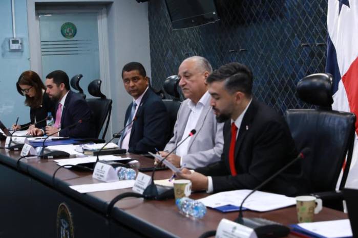 La iniciativa legislativa surge de una alarmante situación financiera de la CSS. La iniciativa legislativa surge de una alarmante situación financiera de la CSS.