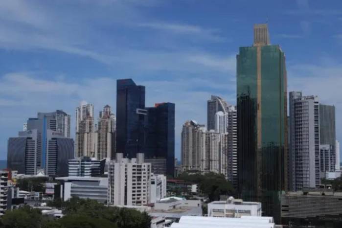Moody’s resaltó, en otro renglón económico, la reforma a la Caja de Seguro Social. Moody’s resaltó, en otro renglón económico, la reforma a la Caja de Seguro Social.