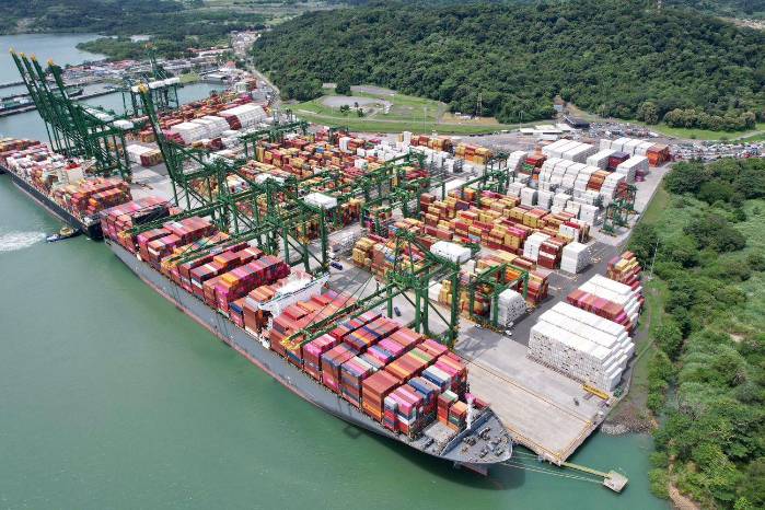 En la primera mitad de 2024, los volúmenes de la terminal se incrementaron en un 25% con respecto al mismo periodo del año 2023. En la primera mitad de 2024, los volúmenes de la terminal se incrementaron en un 25% con respecto al mismo periodo del año 2023.
