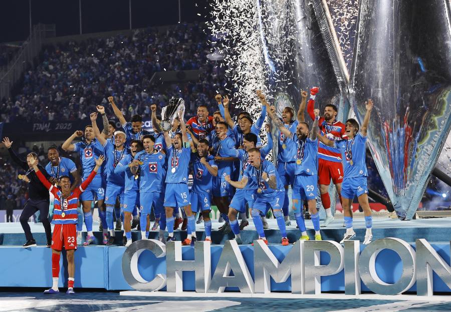 El Cruz Azul obtuvo su séptimo título en la Copa de Campeones de la Concacaf. El Cruz Azul obtuvo su séptimo título en la Copa de Campeones de la Concacaf.