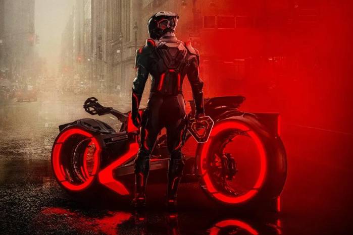 ‘Tron: Ares’ plantea una pregunta social cubierta de incertidumbre y movimientos enérgicos como en su original. ‘Tron: Ares’ plantea una pregunta social cubierta de incertidumbre y movimientos enérgicos como en su original.