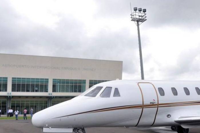 Aeropuerto Enrique A. Jiménez de la Provincia de Colón Aeropuerto Enrique A. Jiménez de la Provincia de Colón