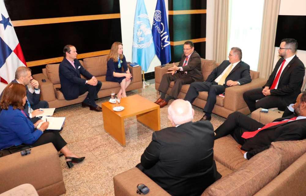 La directora general de la OIM, Amy Pope escuchó a los ministros designados por Mulino.