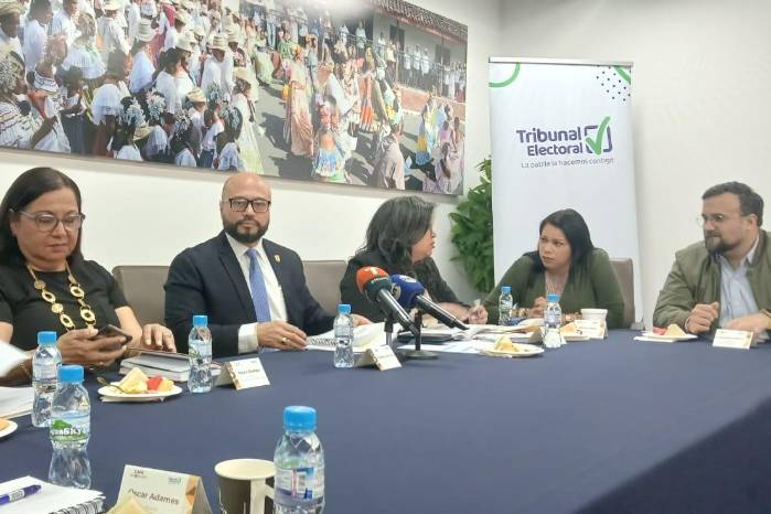 Con el fallo de la Corte Suprema de Justicia, los candidatos a diputados del Parlacen deberán buscar sus votos.
