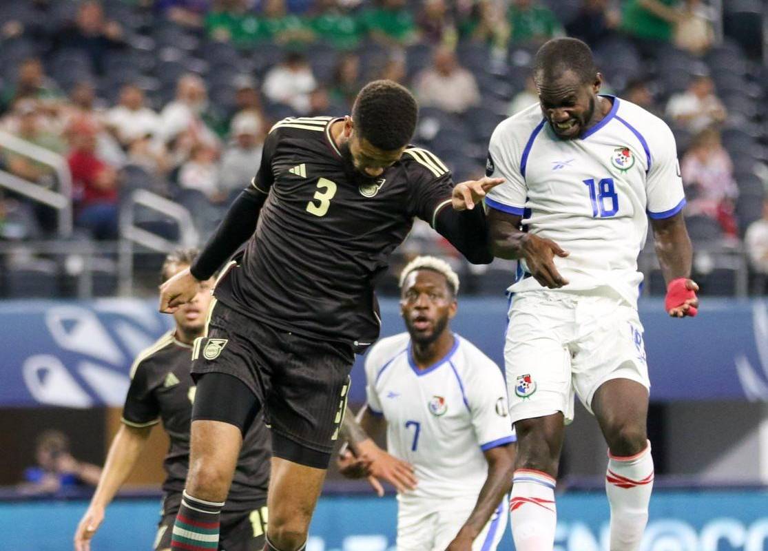 Panam&aacute; se topa con el techo